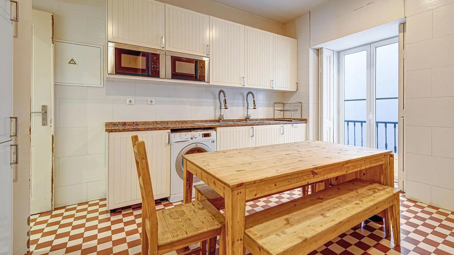 Guest house Avenida Liberdade Guesthouse Lisbon Portugal